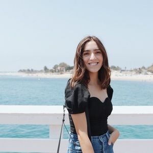 Meet your Posher, Maria